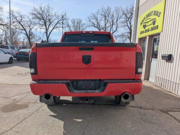 2014 RAM 1500 Sport Crew Cab