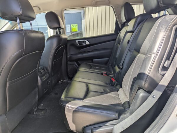 2014 Nissan Pathfinder Platinum