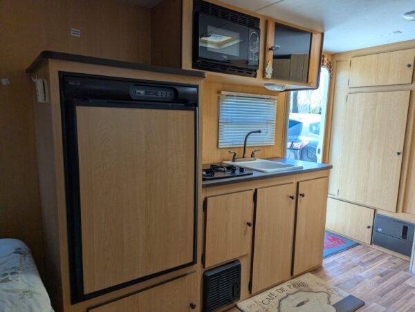 2011 Spree Escape by KZ E170S